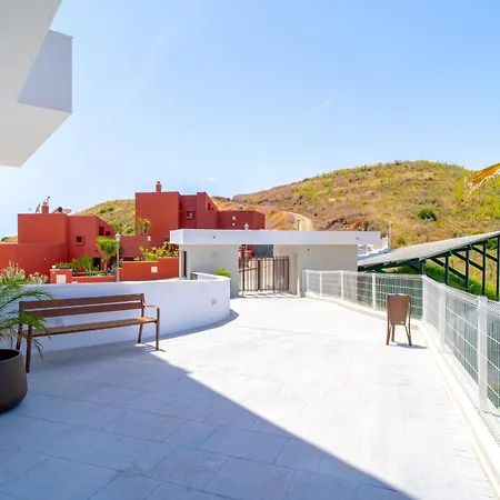 Bayview Hills Premium Pool