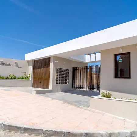 Bayview Hills Premium Pool דירה *