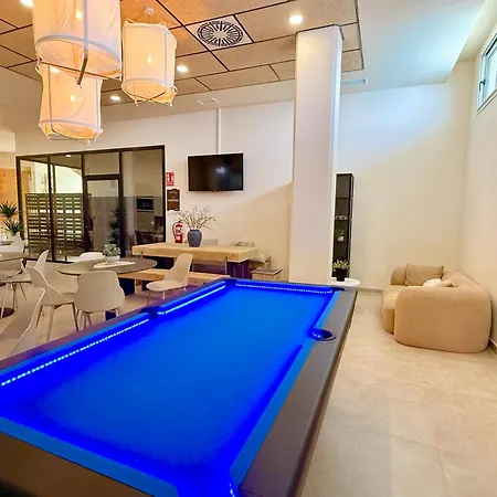 Bayview Hills Premium Pool דירה