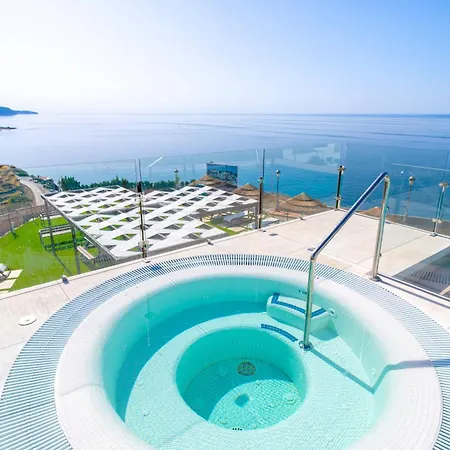 Bayview Hills Premium Pool דירה *