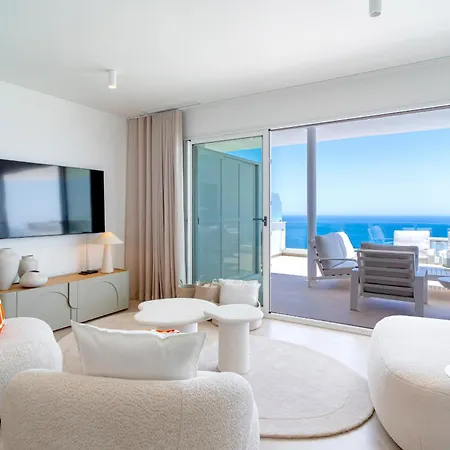 Bayview Hills Premium Pool דירה *